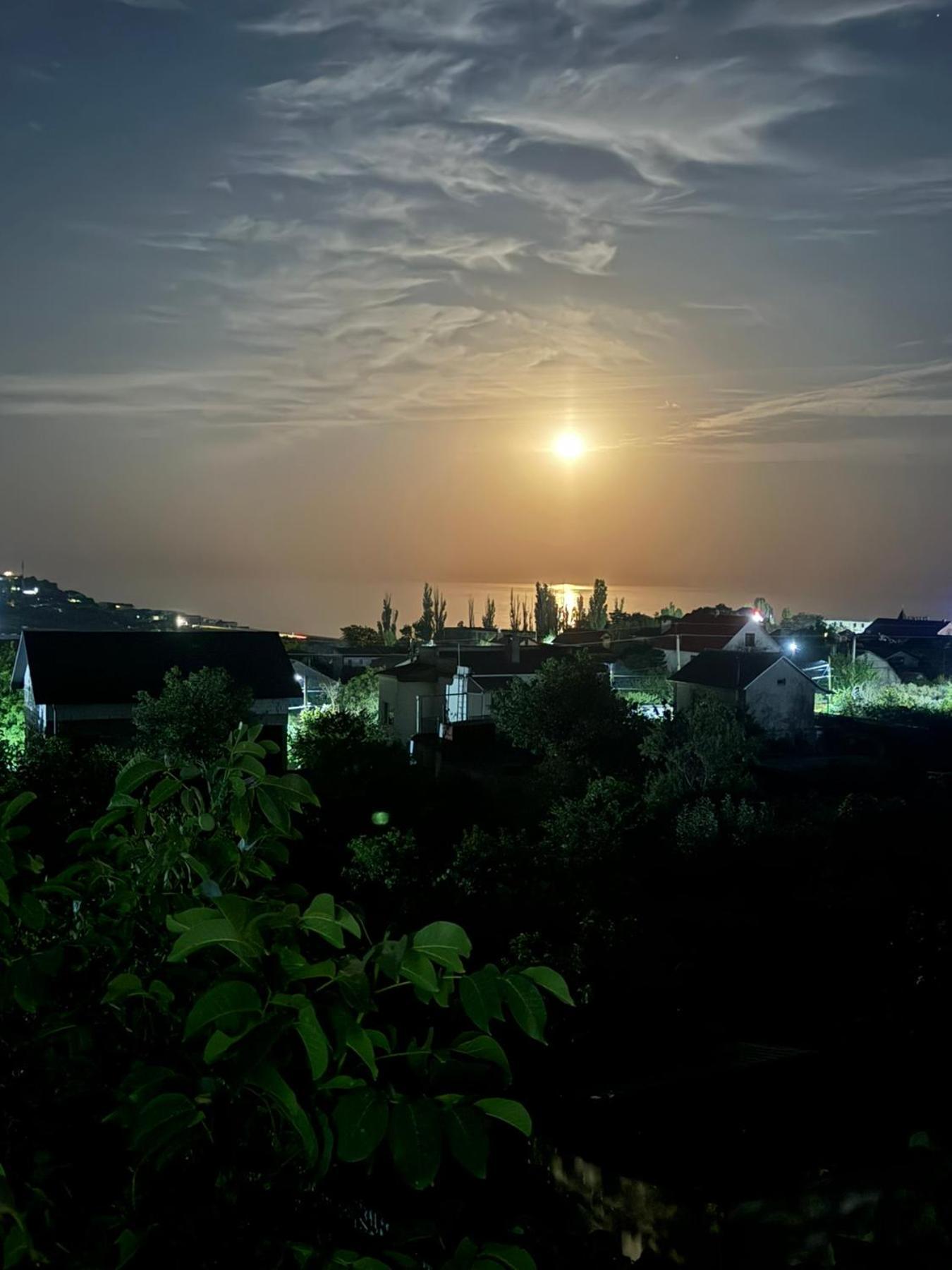 Maldives Vapnyarka Exterior foto